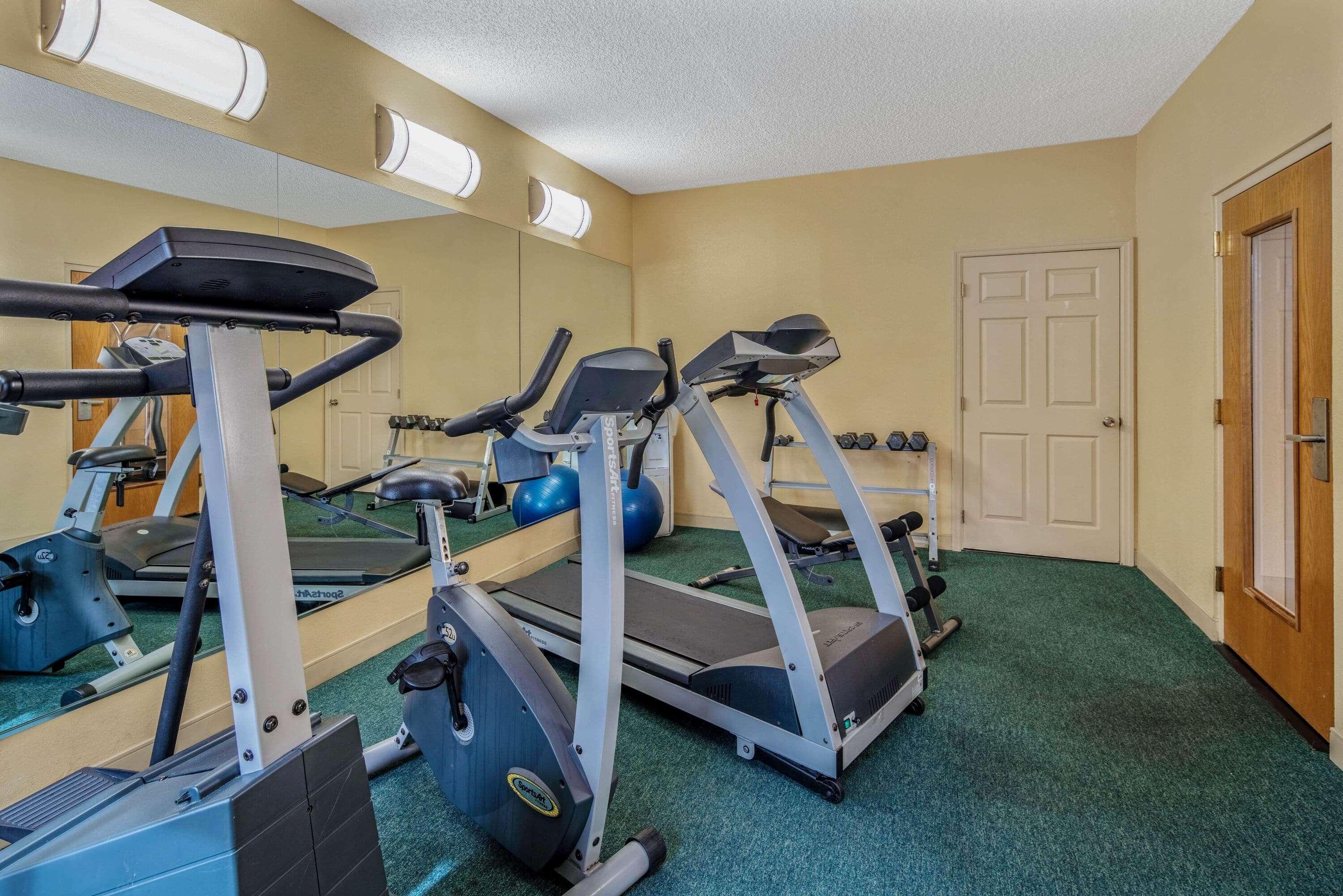 La Quinta By Wyndham Naples Downtown Hotel Екстериор снимка